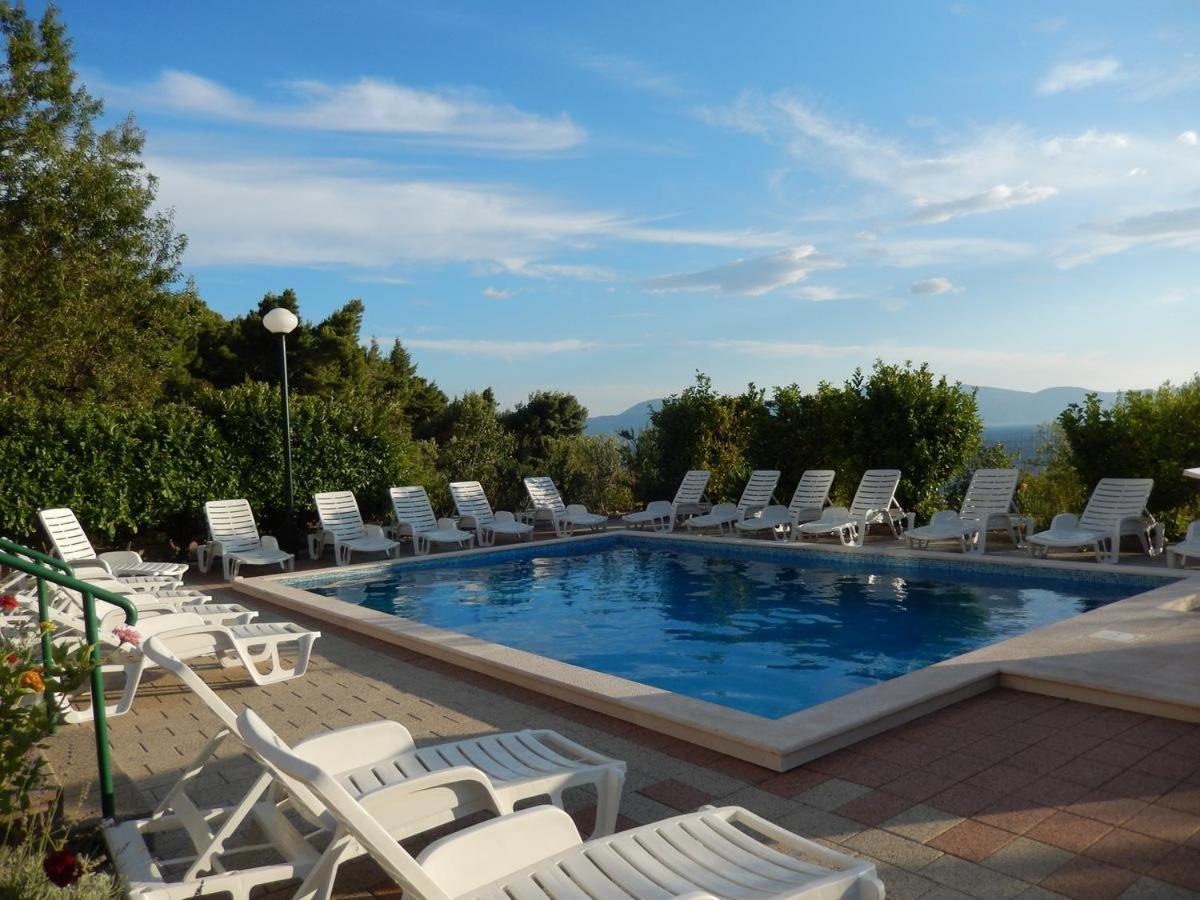 Hotel Lukas Градац Екстериор снимка